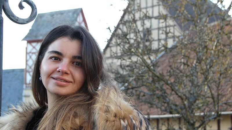 Natalia Papazoglu hofft, ihre musikalische Karriere bald wieder aufnehmen zu können. Doch ein Dorf wie Lichtenstein ist keine gute Ausgangsbasis.