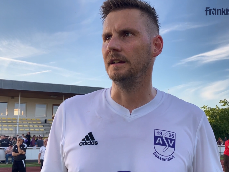 Thorsten Oehrl, Spielertrainer ASV Sassanfahrt, war nach der Niederlage gegen den FC Kronach sichtlich entt&auml;uscht.