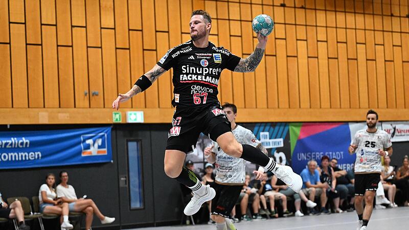 Hampus Olsson und die Erlanger freuen sich auf den Saisonauftakt &minus; wenngleich es gegen Flensburg geht.