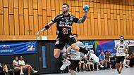 Hampus Olsson und die Erlanger freuen sich auf den Saisonauftakt &minus; wenngleich es gegen Flensburg geht.