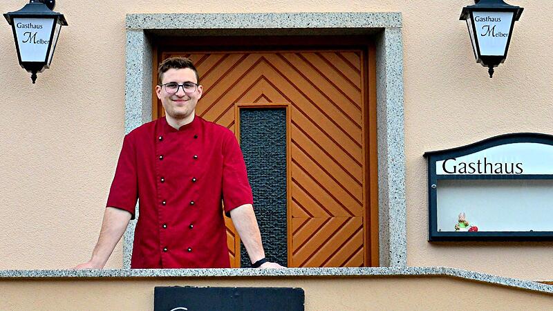 Juniorchef Markus Melber kann wieder lachen &ndash; im Gasthaus Melber werden wieder G&auml;ste bewirtet.