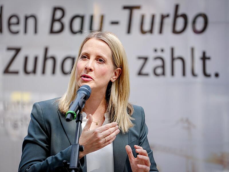 Bundesbauministerin Verena Hubertz Bundesbauministerin Verena Hubertz