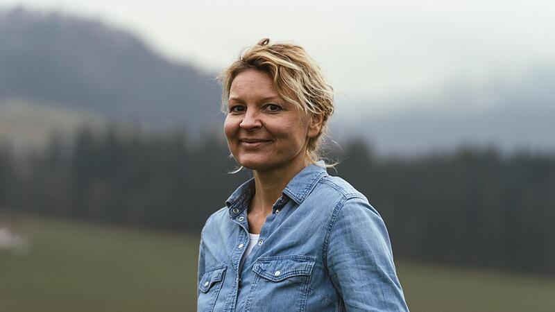 Außer in Schweden kennt sich die in Coburg aufgewachsene Andrea Lindner auch in den Bergen gut aus – klar, denn dort sucht sie oft die passenden Drehorte für die TV-Serie „Der Bergdoktor“.