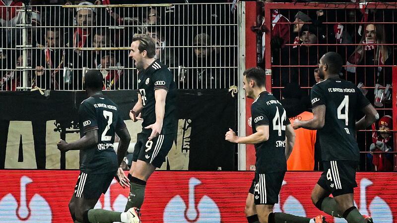 1. FC Union Berlin - FC Bayern München 1. FC Union Berlin - FC Bayern München