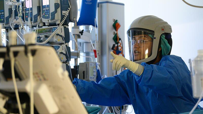 Die Corona-Zahlen steigen,  immer mehr Regionen entwickeln sich zu Hotspots. Die Lage  auf den Intensivstationen in Forchheim und Erlangen ist unterschiedlich brisant.Forchheim & Fr&auml;nkische Schweiz