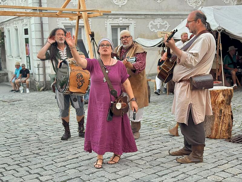 Die sch&ouml;nsten Momente des Historischen Stadtspektakels wurden im Bild festgehaltenSo toll wurde in Kronach das Stadtspektakel 2025 gefeiert