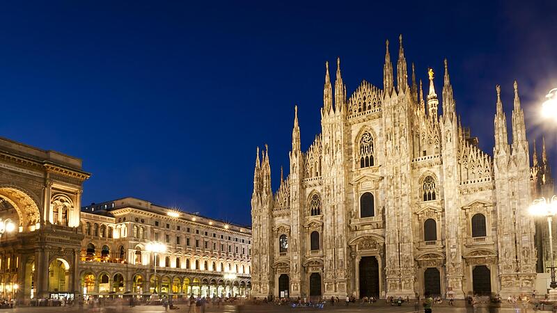 Im Fall der sexuellen Übergriffe in der Silvesternacht in Mailand ermittelt die Polizei gegen 18 Verdächtige.