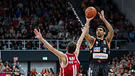 BMA365 Bamberg Baskets - ratiopharm Ulm Der Ulmer Mark Smith netzte sieben Dreier ein.