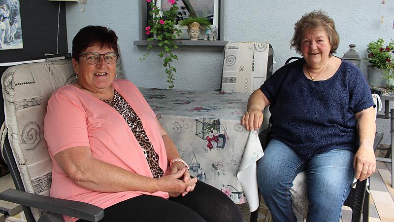 Selbsthilfegruppe Morbus Bechterew: Gerda D&auml;fner (links) und Christina Schneider sind die beiden Vorsitzenden.