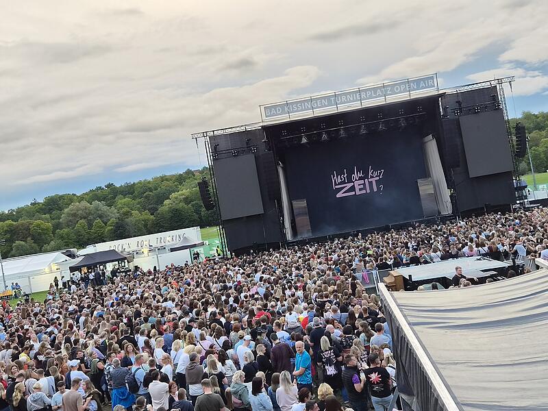 Wincent Weiss beim Open Air in Bad Kissingen