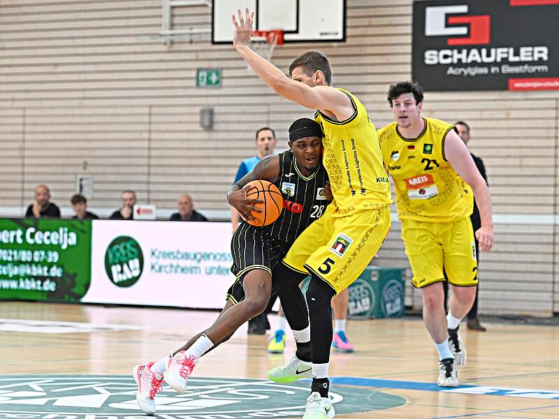 Sport Basketball 2. Bundesliga PROA Saison 2026 / 2027 3. Spieltag am Sonntag 04.10.2026 Spielort Kirchheim unter Teck Jahnstr 14 Sporthalle Stadtmitte Spielbeginn 17.00 h Kreisbau Kirchheim Knights gegen MpK Bayreuth Halbzeitergebnis Endstand Chri Sport Basketball 2. Bundesliga PROA Saison 2026 / 2027 3. Spieltag am Sonntag 04.10.2026 Spielort Kirchheim unter Teck Jahnstr 14 Sporthalle Stadtmitte Spielbeginn 17.00 h Kreisbau Kirchheim Knights gegen MpK Bayreuth Halbzeitergebnis Endstand Chri