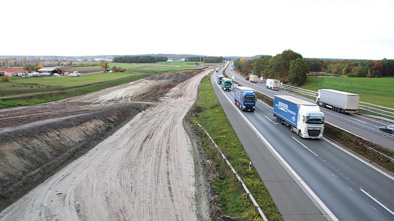 Die A3 beschäftigt die Gemeinderäte in Mühlhausen. Zum einen ist ein Logistikareal an der Autobahn geplant, zum anderen soll der deren Lärm zugenommen haben. Die A3 beschäftigt die Gemeinderäte in Mühlhausen. Zum einen ist ein Logistikareal an der Autobahn geplant, zum anderen soll der deren Lärm zugenommen haben.