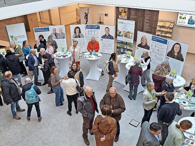 Ausstellungser&ouml;ffnung &bdquo;Selbsthilfe zeigt Gesicht&ldquo;.