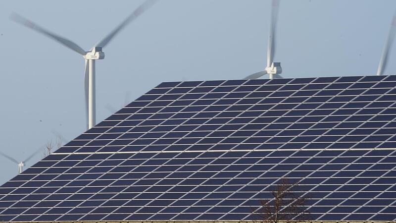 Viele kommunale Liegenschaften mit Photovoltaik-Anlagen zu versorgen: Das ist ein erster  Schritt der Heimatenergie FMB GmbH.