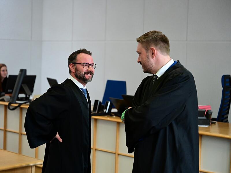 Die beiden Rechtsanw&auml;lte Alexander Wessel und Maximilian Glabasnia aus Bamberg