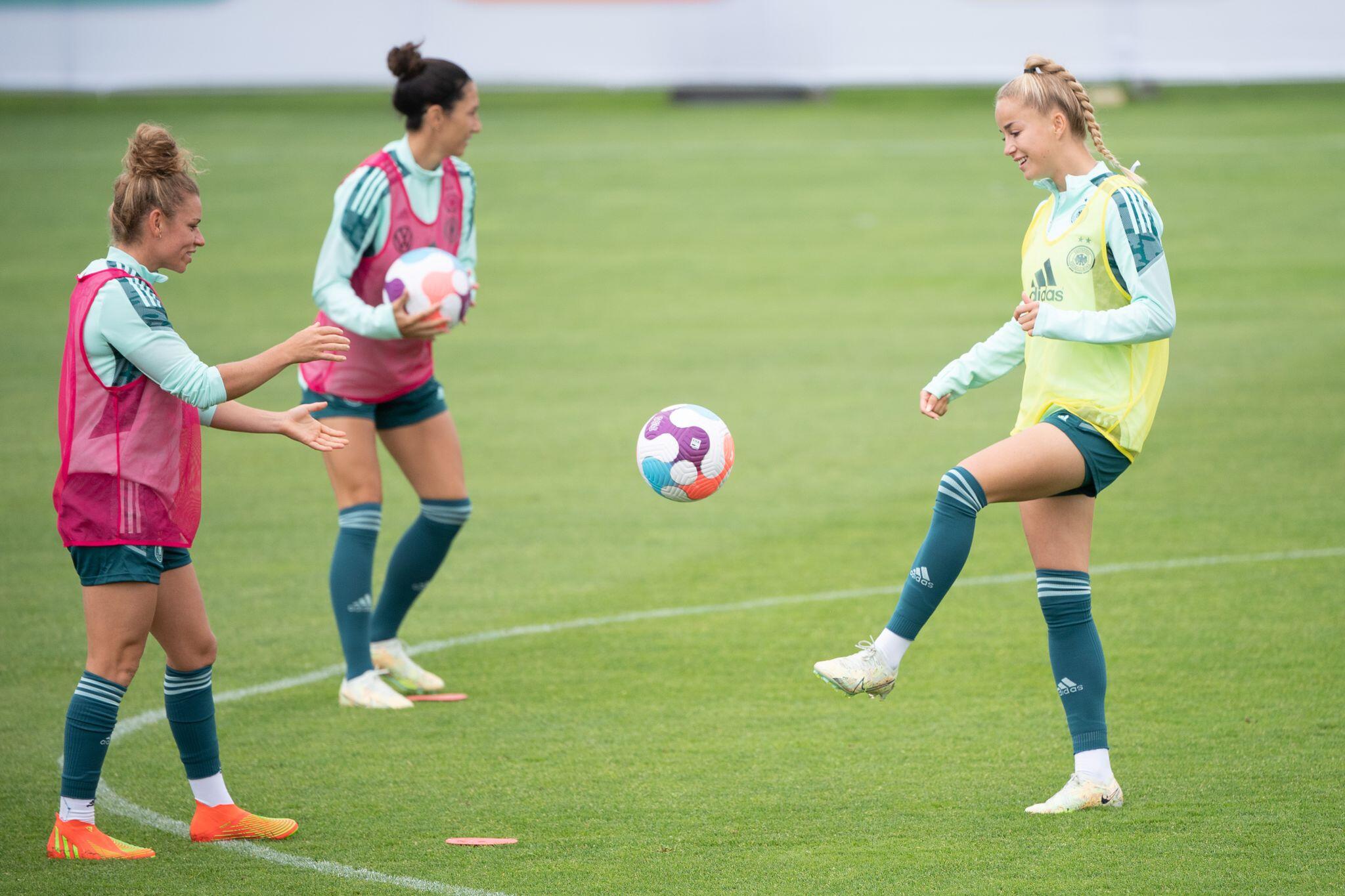 Bundestrainerin schreibt Gwinn und Dallmann noch nicht ab