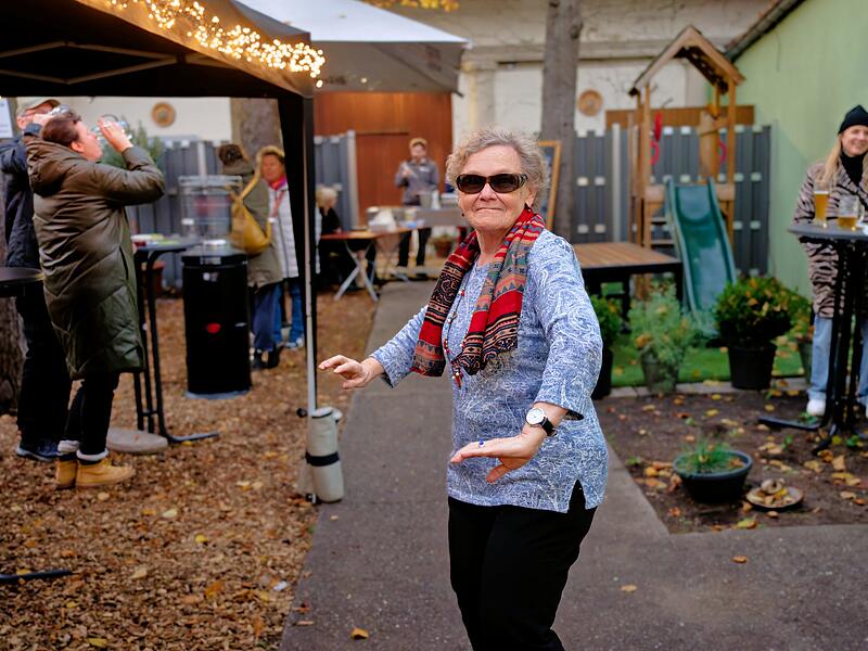 Gleich geht's los: Vorfreude auf den Bockbieranstich im Tambosi. Erster Bockbieranstich in der Kult-Gaststätte Tambosi in Bamberg
