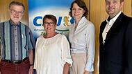 Sabine Köhlerschmidt (Zweite v. l.) mit Altbürgermeister Josef Martin (li.), der Bundestagsabgeordneten Emmi Zeulner und dem Ortsvorsitzenden Markus Hennemann Sabine Köhlerschmidt (Zweite v. l.) mit Altbürgermeister Josef Martin (li.), der Bundestagsabgeordneten Emmi Zeulner und dem Ortsvorsitzenden Markus Hennemann