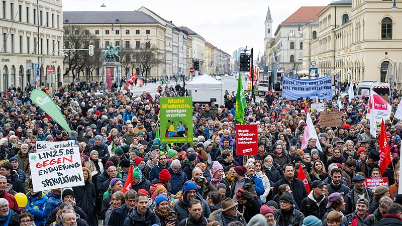 Mietendemo gegen Leerstand und Luxus-Sanierungen in M&uuml;nchen