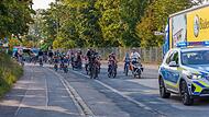 Abgesichert durch die Polizei bewegte sich die Fahrradkolonne durch  Höchstadt.