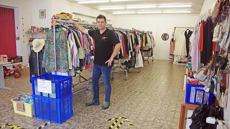 Ehrenamtsmanager Ralf Schmidt bittet um Nachschub an Wintersachen sowie Spielsachen.