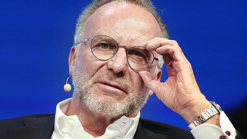 Karl-Heinz Rummenigge ist seit 2002 Vorstandsvorsitzender der FC Bayern M&uuml;nchen AG. Unser stellvertretender Chefredakteur hat Post f&uuml;r ihn.