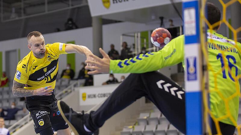 Verhängnisvoller Konter: Florian Billek verletzte sich gegen Dresden nach einem erfolgreichen Gegenstoß. Diese Szene zeigt ein typisches Billek-Tor im Heimspiel gegen den VfL Gummersbach. Verhängnisvoller Konter: Florian Billek verletzte sich gegen Dresden nach einem erfolgreichen Gegenstoß. Diese Szene zeigt ein typisches Billek-Tor im Heimspiel gegen den VfL Gummersbach.