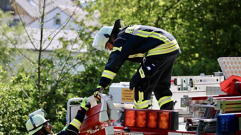 Materialbeschaffung: Das Zusammenspiel der Wehren klappte einwandfrei.