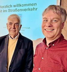 Wolfgang Gerstberger (links) und sein Nachfolger Gernot Erler.