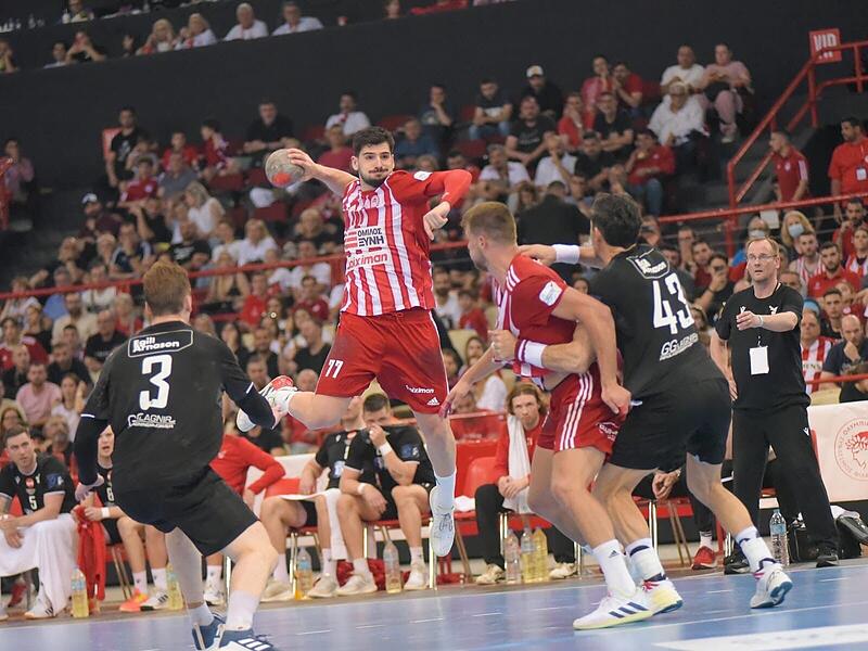 Savvas Savvas geht aktuell f&uuml;r Olympiakos Pir&auml;us auf Torejagd.