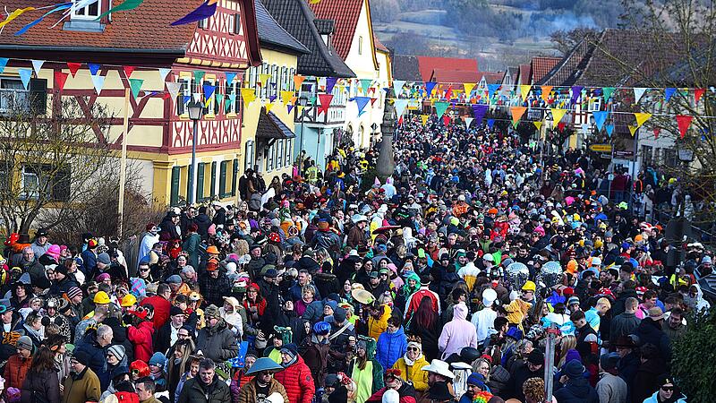 Faschingsumzug KleukheimFasching Kleukheim