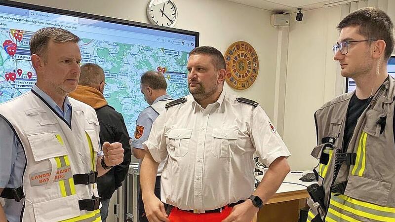 Führungsarbeit – auch Besprechungen – sollten unter hohem Druck simuliert werden. Führungsarbeit – auch Besprechungen – sollten unter hohem Druck simuliert werden.