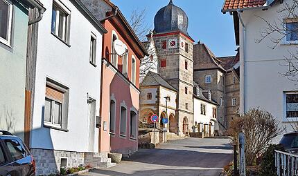 Der Kirchberg soll in den Jahren 2026 und 2027 saniert und neu gestaltet werden.