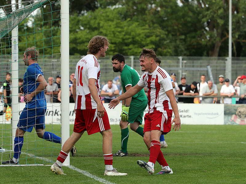 Nach Aufstieg: Das macht den SV Weichendorf in der Kreisliga stark Luis Lappus (links) und Finn Gittel sind zwei der jungen Erfolgsgesichter des SV Weichendorf. Das Team von Jan Scheibe hat den Start in der Kreisliga Bamberg gemeistert.