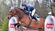 Lotte Baumann vom RC K&uuml;ps mit ihrem Pferd &bdquo;Highlight&ldquo;.