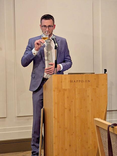 Nico Cieslar, Amtsleiter für Marketing, Tourismus und internationale Beziehungen der Stadt Forchheim, referiert über die Forchheimer Bierkultur.Forchheim & Fränkische Schweiz Nico Cieslar, Amtsleiter für Marketing, Tourismus und internationale Beziehungen der Stadt Forchheim, referiert über die Forchheimer Bierkultur.Forchheim & Fränkische Schweiz