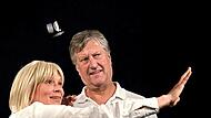 Inka Liad und Marc Marchand vom Theater Maßbach spielen in „Die ganze Nacht nicht“. Inka Liad und Marc Marchand vom Theater Maßbach spielen in „Die ganze Nacht nicht“.