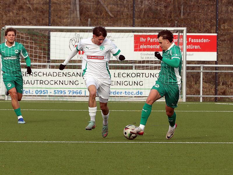 Neudrossenfeld gg F&uuml;rth II 240126 06 Weinkauf Sportpress