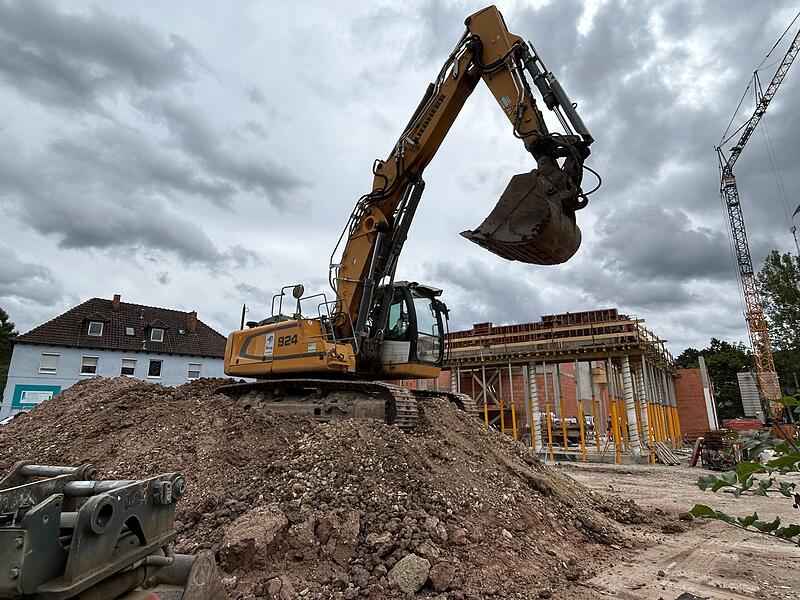 Künftiger Edeka Brehm in Coburg Die Arbeiten für den neuen Edeka Brehm in Ketschendorf laufen auf Hochtouren.