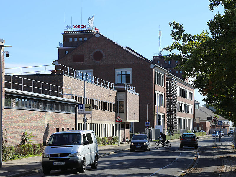 Das Hauptwerk der Firma Bosch in Bamberg: Der größte Arbeitgeber der Stadt leidet unter der Autokrise. Das Hauptwerk der Firma Bosch in Bamberg: Der größte Arbeitgeber der Stadt leidet unter der Autokrise.