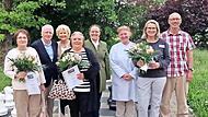 Dienstjubiläen wurden in der Deegenbergklinik gefeiert (von links): Larissa Hartschenko, Prof. Dr. Peter Deeg, Jadwiga Deeg, Gloria Ortiz, Dorothea Deeg, Dr. Susanne Brunner, Barbara Kottlors-Halbig und Paul Riegler. Dienstjubiläen wurden in der Deegenbergklinik gefeiert (von links): Larissa Hartschenko, Prof. Dr. Peter Deeg, Jadwiga Deeg, Gloria Ortiz, Dorothea Deeg, Dr. Susanne Brunner, Barbara Kottlors-Halbig und Paul Riegler.