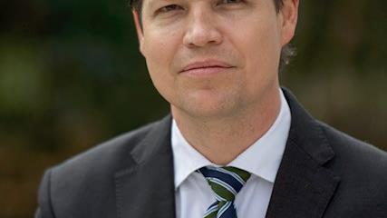 Prof. Dr. Felix Gundling