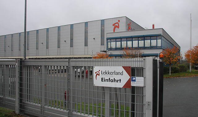 Das Logistikzentrum in H&ouml;chstadt ist Lekkerland zu klein geworden. Die gew&uuml;nschte Erweiterung l&auml;sst sich hier nicht realisieren.