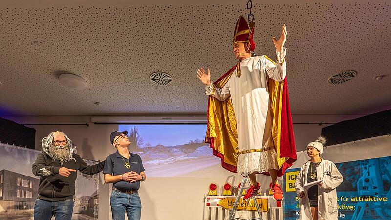 Die Gruppe &bdquo;Das Original&ldquo; lie&szlig; sogar den Papst &uuml;ber die B&uuml;hne schweben. Sp&auml;ter kam noch Markus S&ouml;der dazu.