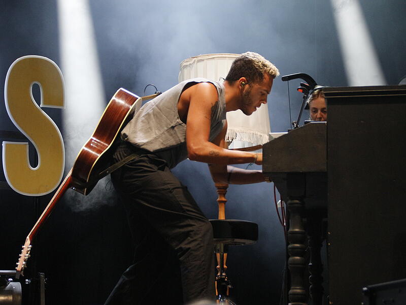 Ab 21 Uhr gab der K&uuml;nstler Malik Harris ein Konzert.