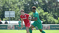 Sport Fußball Saison 2026 / 2027 Bayernliga Nord Privatspiel am Samstag 20.06.2026 Spielort Am Weinberg Neudrossenfeld Kunstrasenplatz Beginn 13.00 h TSV Neudrossenfeld gegen 1. SC Feucht Halbzeitergebnis 1:0 Endstand 3:0 Brandon Monthé Marcel Sonne Sport Fußball Saison 2026 / 2027 Bayernliga Nord Privatspiel am Samstag 20.06.2026 Spielort Am Weinberg Neudrossenfeld Kunstrasenplatz Beginn 13.00 h TSV Neudrossenfeld gegen 1. SC Feucht Halbzeitergebnis 1:0 Endstand 3:0 Brandon Monthé Marcel Sonne