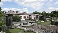 Die Zukunft einer vorübergehenden Halle für Kultur und Veranstaltungen in Forchheim steht auf der Kippe: Den Umbau der Soccerhalle in der Friedrich-Ludwig-Jahn-Straße hat der städtische Planungsausschuss unter Ausschluss der Öffentlichkeit jetzt gestoppt.Forchheim & Fränkische Schweiz