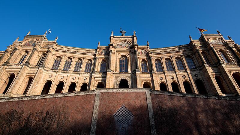Wer soll Bayern k&uuml;nftig vom Maximilianeum in M&uuml;nchen regieren? Bei der U18-Wahl d&uuml;rfen auch Kinder und Jugendliche dar&uuml;ber abstimmen.Forchheim & Fr&auml;nkische Schweiz