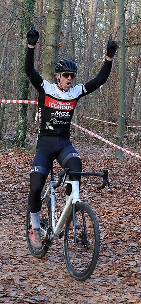 Marco Rödel wurde in Fürth Bayerischer Querfeldein-Meister in der Masterklasse 2.