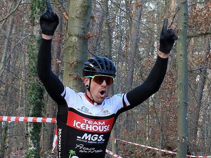 Marco Rödel wurde in Fürth Bayerischer Querfeldein-Meister in der Masterklasse 2.